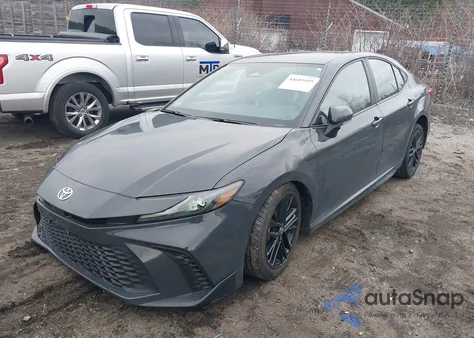 2025 Toyota Camry Se z USA, uszkodzony, nr VIN 4T1DBADK1SU506330